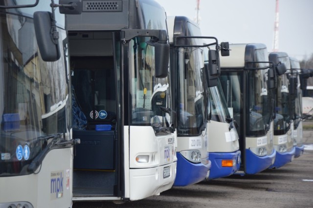 W MPK Zduńska Wola rozstrzygnęli przetarg na budowę zaplecza elektrycznych autobusów. Przewoźnik dysponuje teraz 26 pojazdami. Nowe, ekologiczne mają się pojawić pod koniec przyszłego roku.