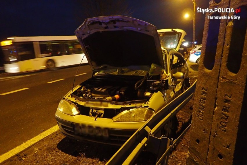 Wypadek w Boniowicach. Dwie osoby z obrażeniami trafiły do szpitala ZDJĘCIA