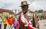Darłowo: Odsłonili rzeźbę burmistrza Stanisława Dulewicza [ZDJĘCIA]