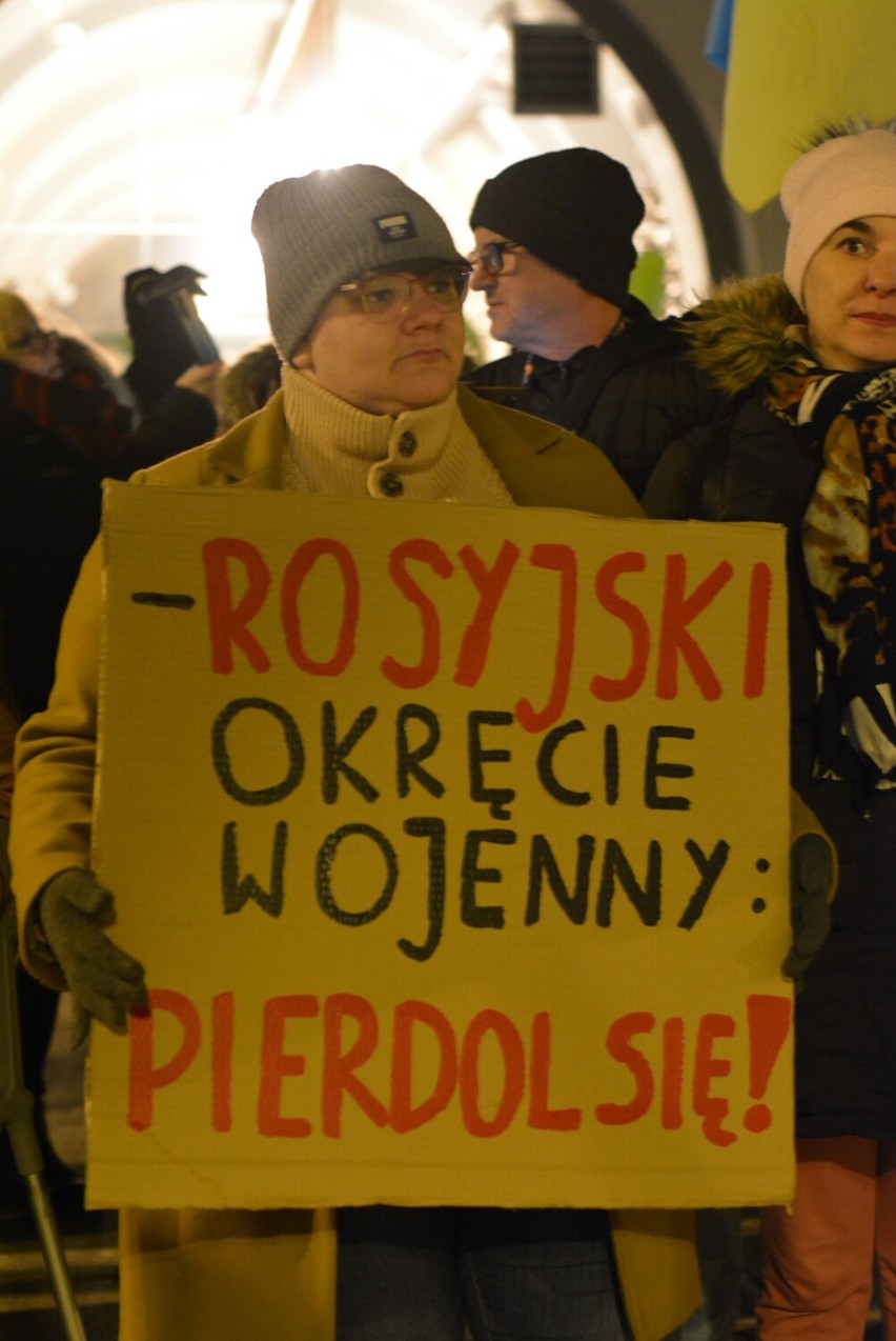 Gliwice solidarne z Ukrainą. Dzisiaj mieszkańcy protestowali przeciwko wojnie 