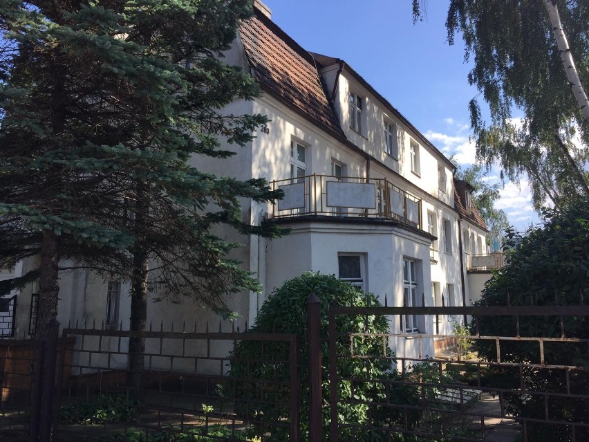 Nieoficjalnie: Znany trójmiejski deweloper kupił półhektarową działkę sióstr Elżbietanek z klasztorem i kaplicą w Orłowie