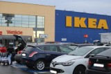 Tysiące rzeczy do 30 zł w sklepach meblowych IKEA. Duże promocje także w Black Red White. Zobacz ceny na marzec