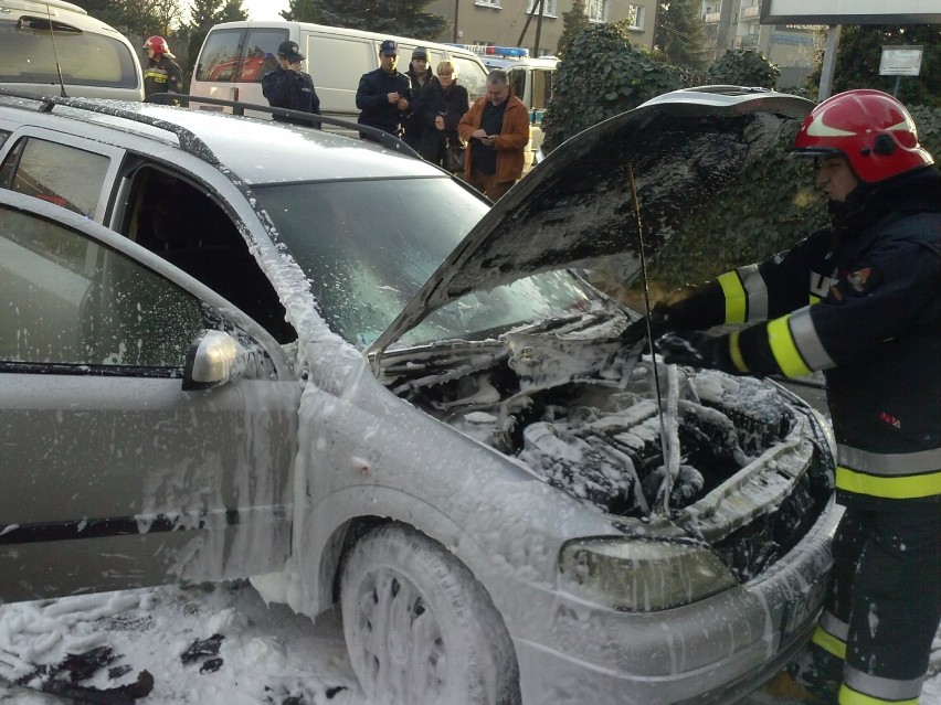 Pożar auta na ulicy Mickiewicza w Krotoszynie
