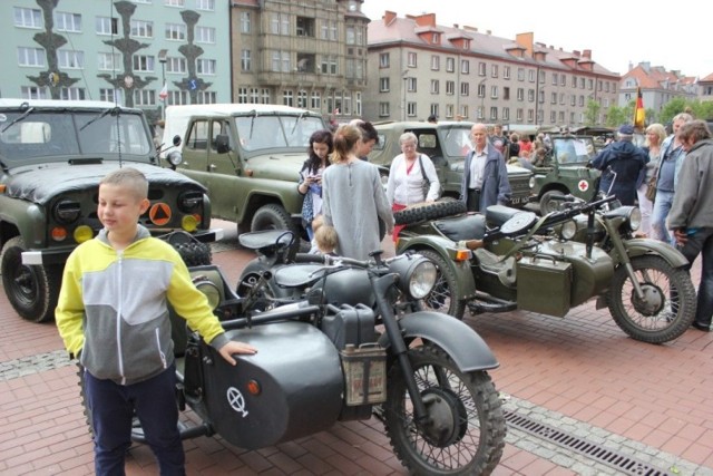 K-750, radzieckie motocykle z w&oacute;zkiem bocznym z silnikiem typu bokser i napędem za pomocą wału Cardana. fot. Piotr A. Jeleń