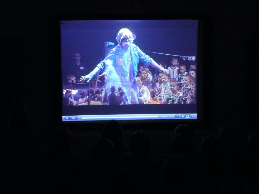 W internetowym teatrze TVP 37 tysięcy dzieci obejrzało spektakl "Szpak Fryderyk"