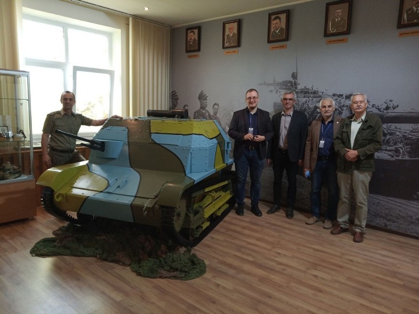 Otwarto wyremontowaną Salę Tradycji 1 batalionu czołgów w Żurawicy [ZDJĘCIA]