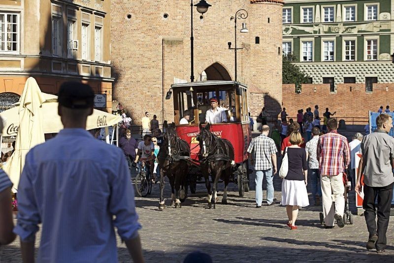 Po 100 latach konne omnibusy wracają na ulice stolicy