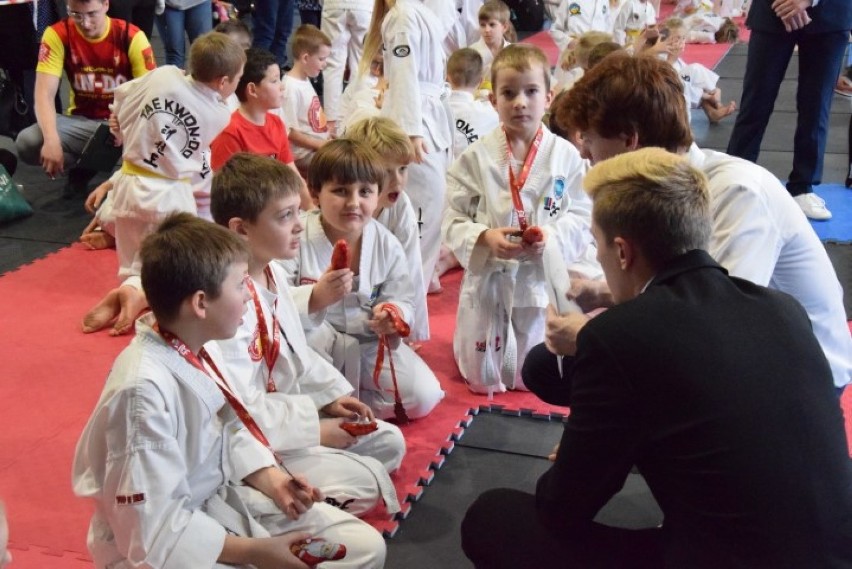 Pruszcz Gd.: Najmłodsi taekwondziści zdobywali medale w Mistrzostwach Województwa Pomorskiego w Taekwondo [ZDJĘCIA, WIDEO]