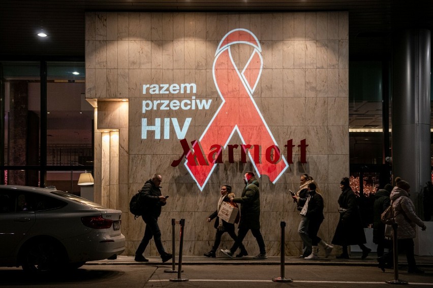 Światowy Dzień AIDS obchodzony jest 1 grudnia. Z tej okazji...