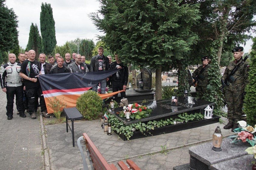 Rajd Motocyklowy Weteranów Misji Wojskowych oddał hołd zmarłym żołnierzom w Zgorzelcu
