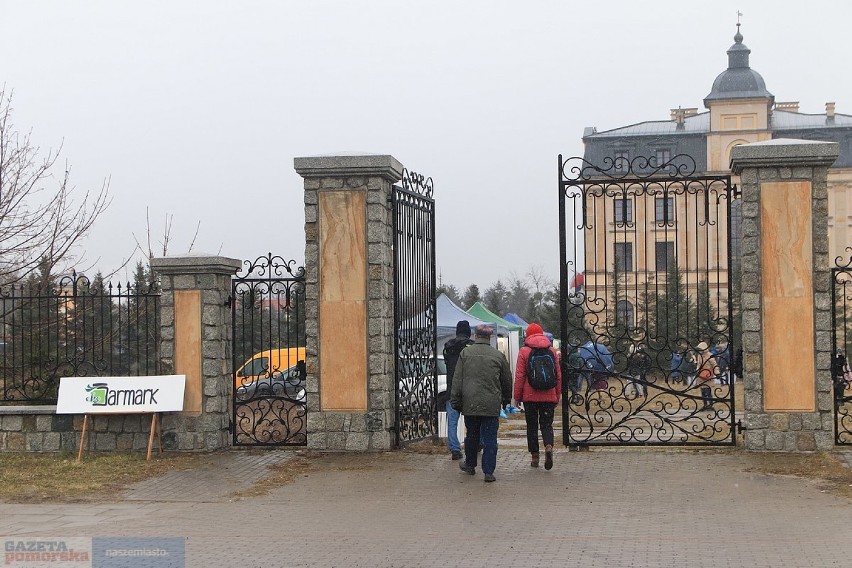 Pierwsza edycja EkoJarmarku przy Pałacu Bursztynowym we...