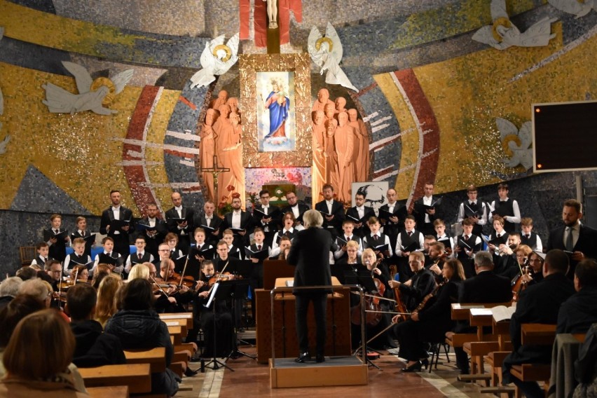 ,,Duchowa stolica Polski" - koncert w ramach Festiwalu Muzyki Religijnej w Rumi [ZDJĘCIA]