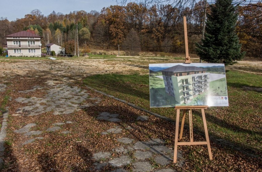 Budowa bloku w Szerzynach oficjalnie rozpoczęta. Podpisano...