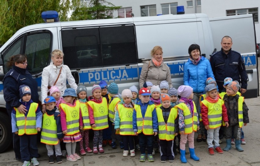 przedszkolaki na komendzie w Tczewie