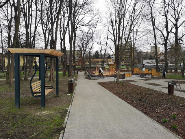 Nowy park kieszonkowy w ramach Ogrodów Krakowian, czyli Ogród nad Sudołem przy ul. Naczelnej na Prądniku Czerwonym