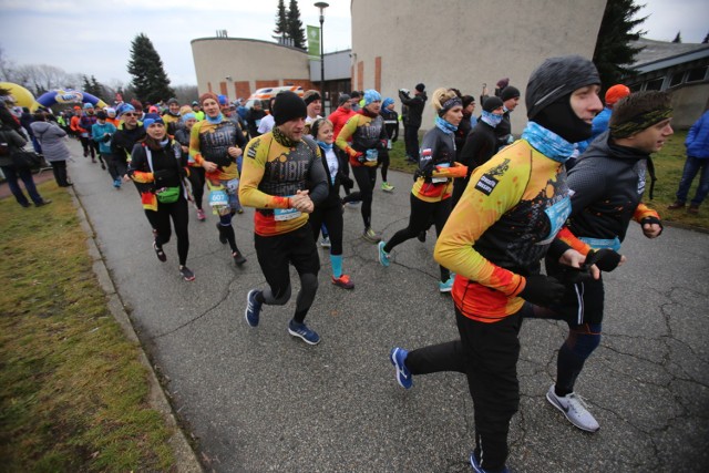 Organizatorzy poinformowali, że była to rekordowa edycja biegu. Wzięło w niej udział 718 biegaczy i 104 zawodników nordic walking.