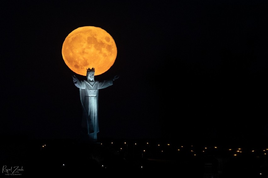 Pomnik Chrystusa Króla w Świebodzinie na niezwykłych kadrach...