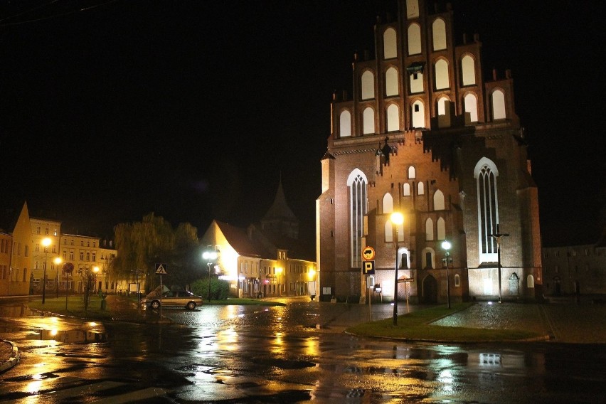 Żarski kościół farny jest charakterystyczną wizytówką...