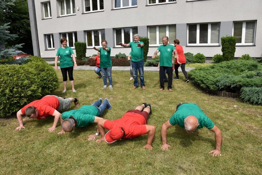 Gaszyn Challenge: Powiat chodzieski opanował szał pompowania i pomagania [ZDJĘCIA]