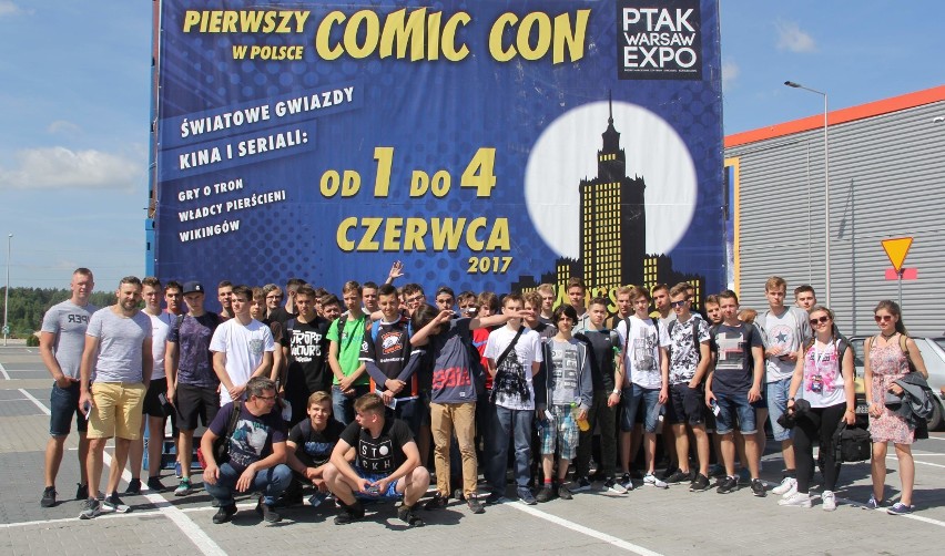 Młodzież z ZSP nr 3 w Malborku odwiedziła targi Good Game Warsaw