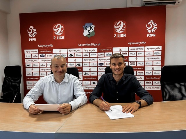 Adrian Cierpka podpisał kontrakt z KKS-em Kalisz.