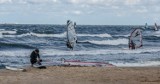 Silny wiatr na Pomorzu. Piękne zdjęcia sztormu na Bałtyku [zdjęcia]