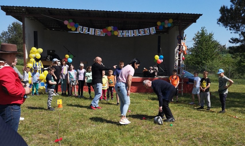 Tłumy i świetna zabawa w Łebieniu podczas festynu rodzinnego
