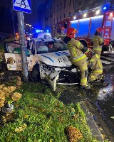 Poważny wypadek w Krakowie na Alejach Trzech Wieszczów. Są ranni