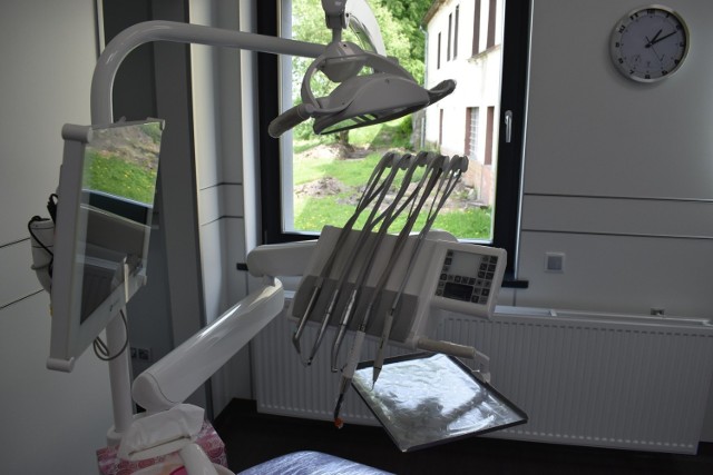 Jak wygląda praca w Kirilov Dental Clinic w Krośnie Odrzańskim w czasie epidemii koronawirusa? Gabinet dentystyczny został odpowiednio zabezpieczony.