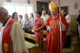 Arcybiskup senior Władysław Ziółek z wizytą w Oleśniku. Mieszkańcy świętowali jubileusz kaplicy [ZDJĘCIA]