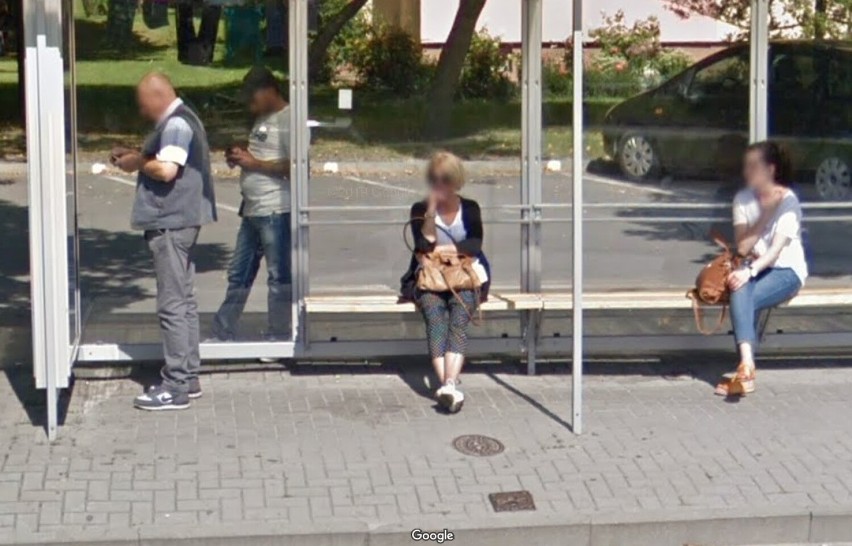 Moda w Świdniku. Jakie stylizacje są modne w mieście znanym w całym kraju? Kamery Google Street View uchwyciły codzienne kreacje mieszkańców