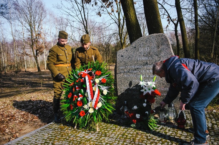 Dni Pamięci Żołnierzy Wyklętych. Kwiaty w Orle Białym