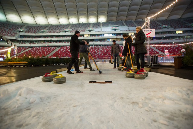 Jak się gra w curling? Możecie przekonać się na Zimowym Narodowym!