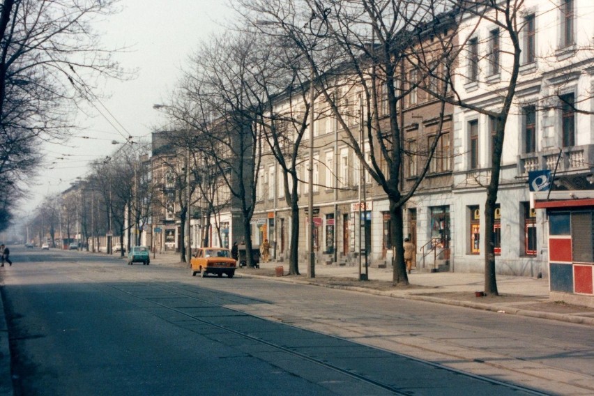 Ulica Tadeusza Kościuszki na początku lat 90-tych.