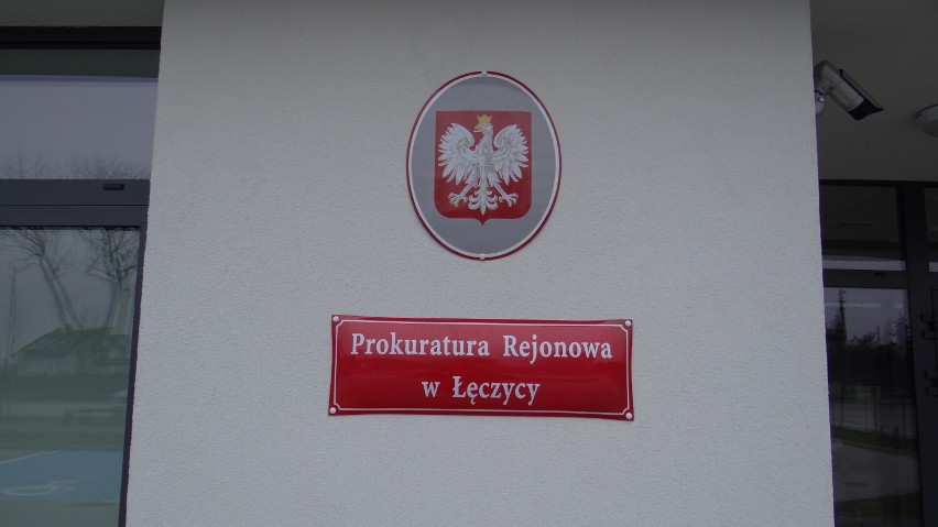 Kompletnie pijani rodzice "opiekowali się" 7-miesięczną dziewczynką. Matka nie była w stanie przebrać i nakarmić dziecka