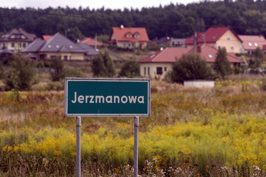 Gmina Jerzmanowa - 50 procent mieszkańców