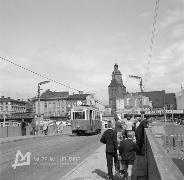 W. Kućko był legendarnym fotografem. Przez lata dokumentował życie i rozwój Gorzowa