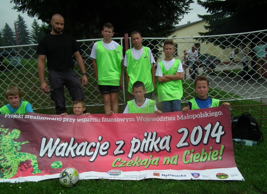 Sportowe Wakacje z piłką nożną. Finały powiatowe w Gorlicach