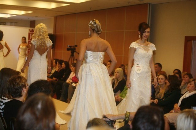 Pokaz mody ślubnej z Oberschlesien