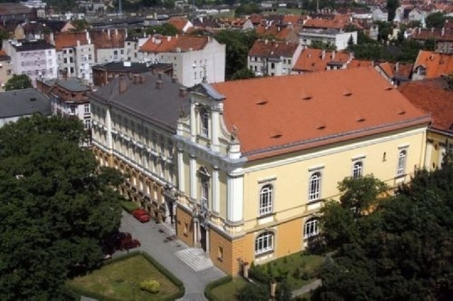 I Liceum Ogólnokształcące w Legnicy najfajniejsze w regionie. Finał zabawy  wkrótce! | Legnica Nasze Miasto