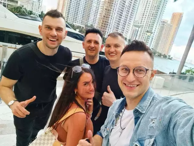 Radomski zespół Playboys już dotarł do Miami, do USA i nagrywa tam teledysk.