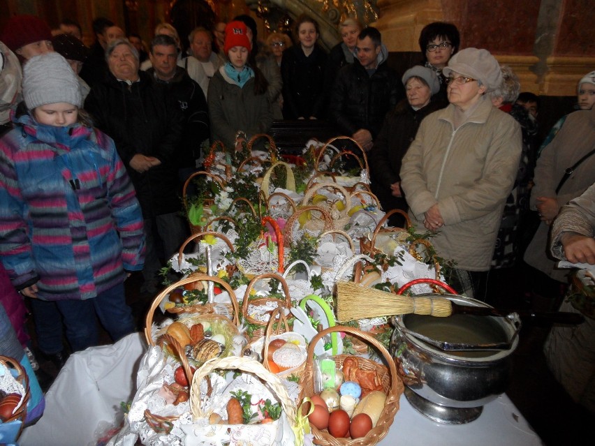 Święcenie pokarmów na Jasnej Górze ZDJĘCIA