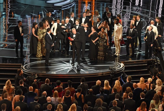 Moment, w którym okazało się, że to nie "La La Land", a "Moonlight" zdobył Oscara dla najlepszego filmu