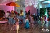 Mini Bal odbył się w Motylarni Centrum Kultury i Sztuki w Skierniewicach