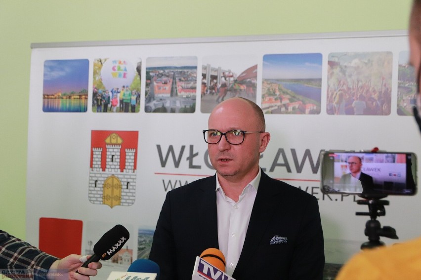 - Przyjmiemy uchodźców wojennych z Ukrainy - mówi Marek Wojtkowski, prezydent Włocławka 