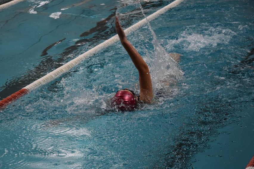 Młodzi pływacy szykują się do zawodów w ramach Włodawskiej Ligi Pływackiej