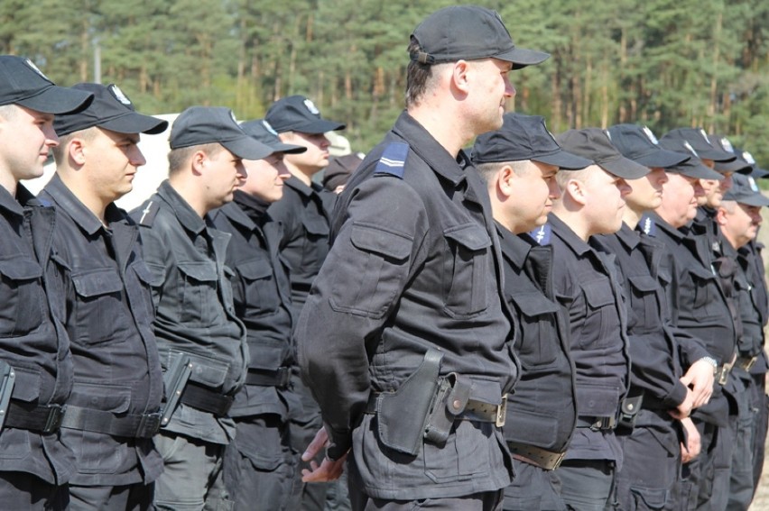 Policjanci szkolili się na poligonie wojskowym