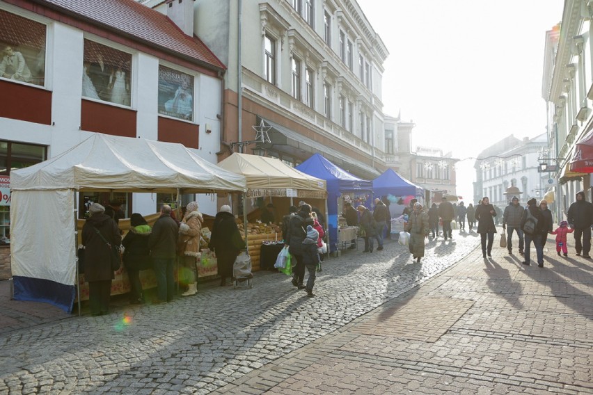 Kiermasz Świąteczny w Tarnowie(ZDJĘCIA)