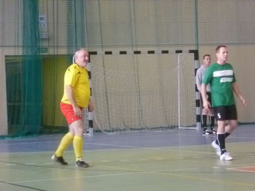 12 piłkarskich drużyn walczyło o puchar Starosty Chodzieskiego [FOTO]