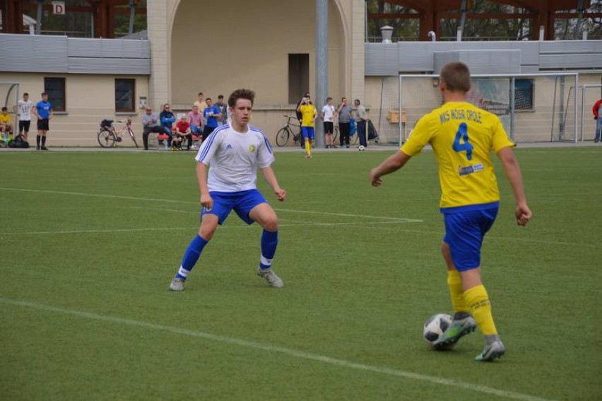 Centralna Liga Juniorów to szansa dla piłkarzy z niewielkich klubów. "Poprzeczkę trzeba sobie stawiać wysoko"